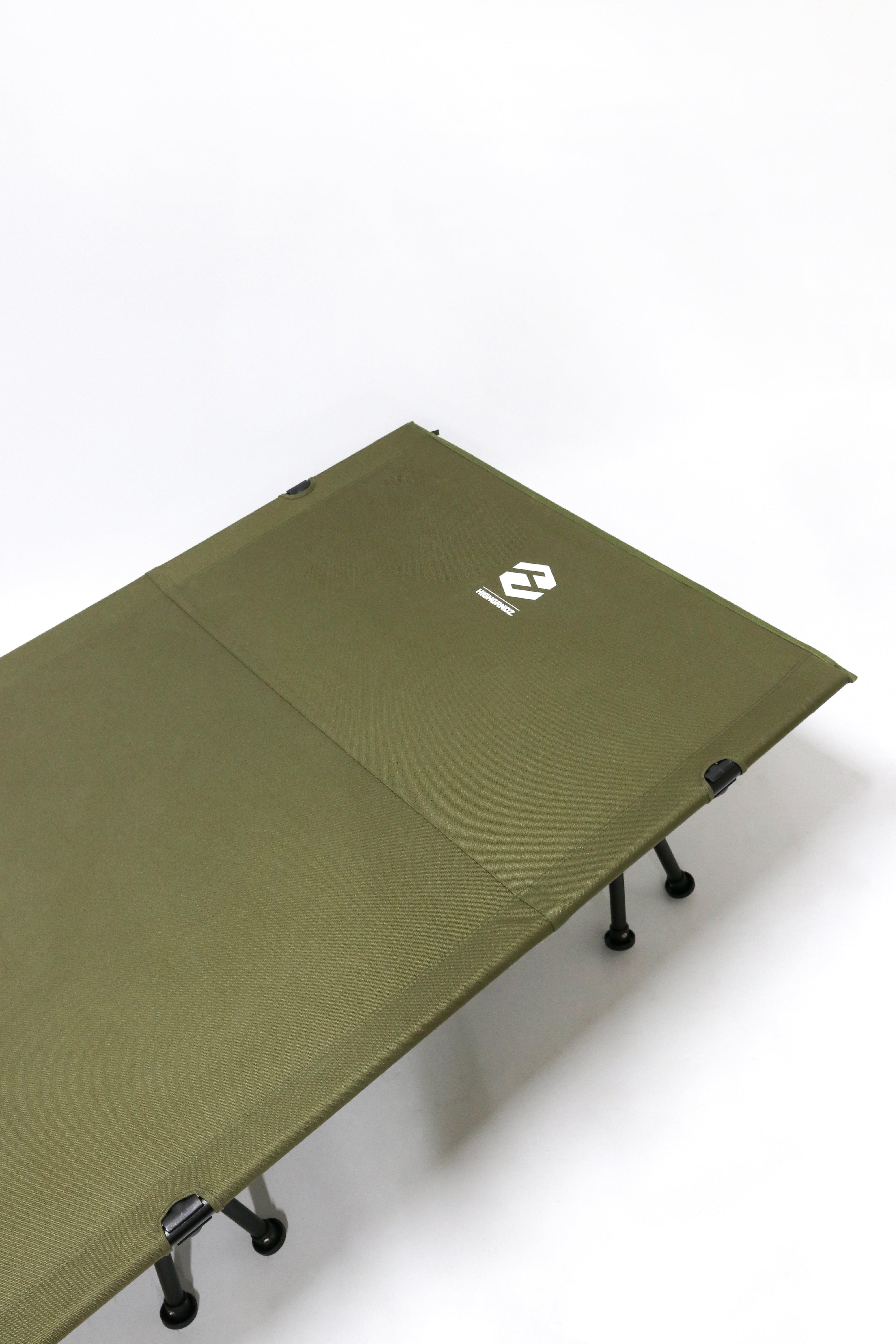 HIGHGRNDZ | Roomy Wide Cot